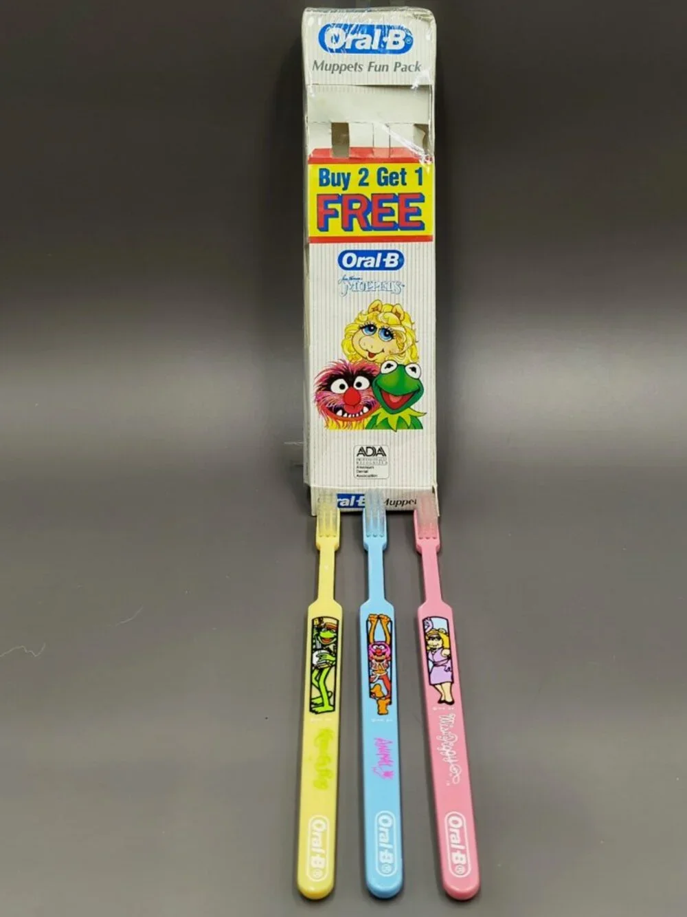 Muppets Oral B Childs Toothbrush Lot Kermit Animal Miss Piggy Vintage 1989